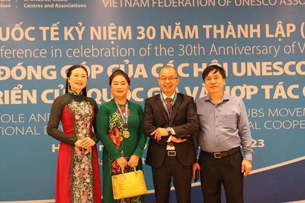 GS.TS Nguyễn Duy Cương và sứ mệnh lan tỏa giá trị văn hóa Đông Y Việt Nam- Ảnh 1. GS.TS Nguyễn Duy Cương và sứ mệnh lan tỏa giá trị văn hóa Đông Y Việt Nam- Ảnh 1.