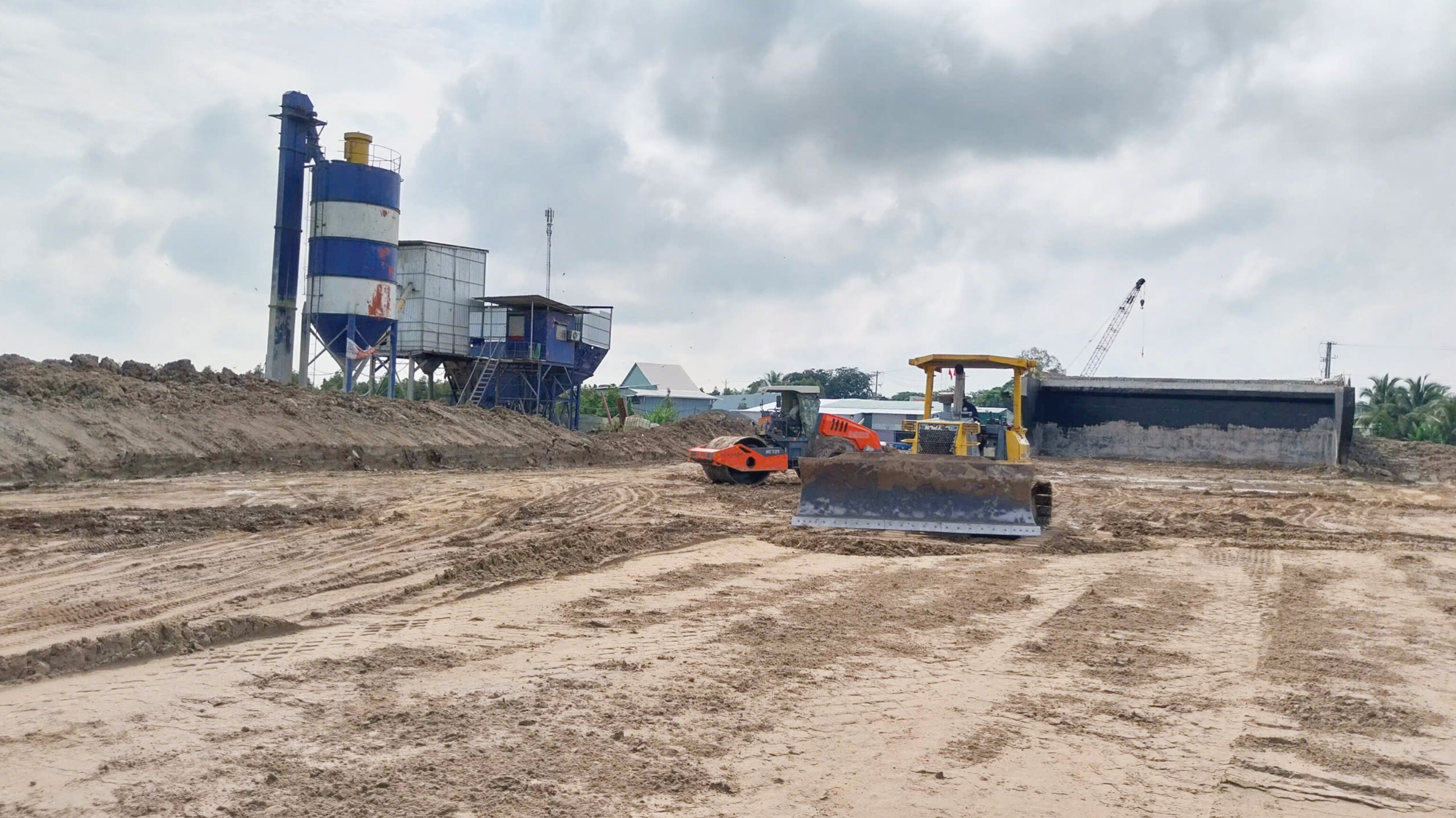 An Giang phát động thi đua xây dựng cao tốc- Ảnh 2. An Giang phát động thi đua xây dựng cao tốc- Ảnh 2.