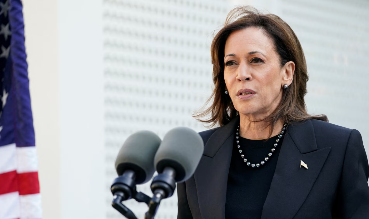 Hé lộ về khẩu súng mà ứng cử viên Tổng thống Mỹ Kamala Harris sở hữu- Ảnh 1. Hé lộ về khẩu súng mà ứng cử viên Tổng thống Mỹ Kamala Harris sở hữu- Ảnh 1.