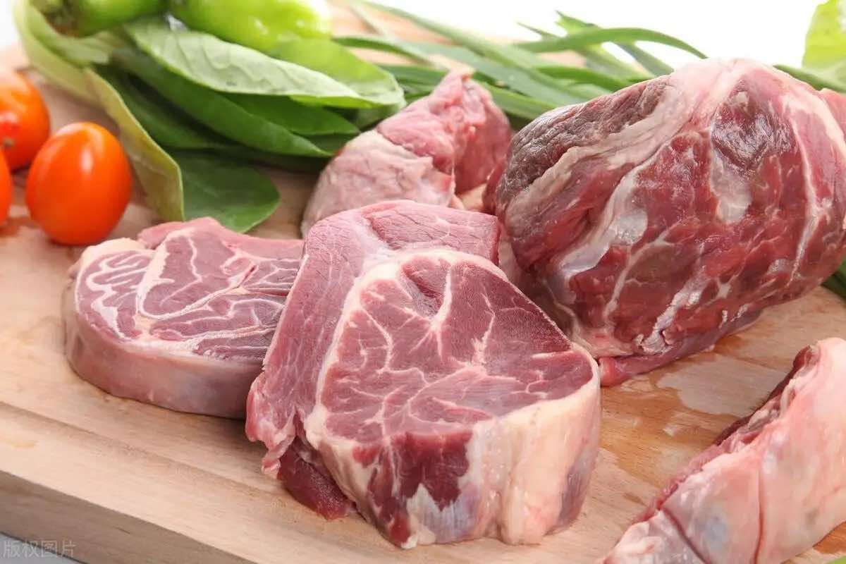 Khi nấu thịt bò với khoai tây, hãy ghi nhớ 4 điểm mấu chốt thì thịt bò sẽ giòn, ngon và có màu đỏ đẹp - Ảnh 1. Khi nấu thịt bò với khoai tây, hãy ghi nhớ 4 điểm mấu chốt thì thịt bò sẽ giòn, ngon và có màu đỏ đẹp - Ảnh 1.