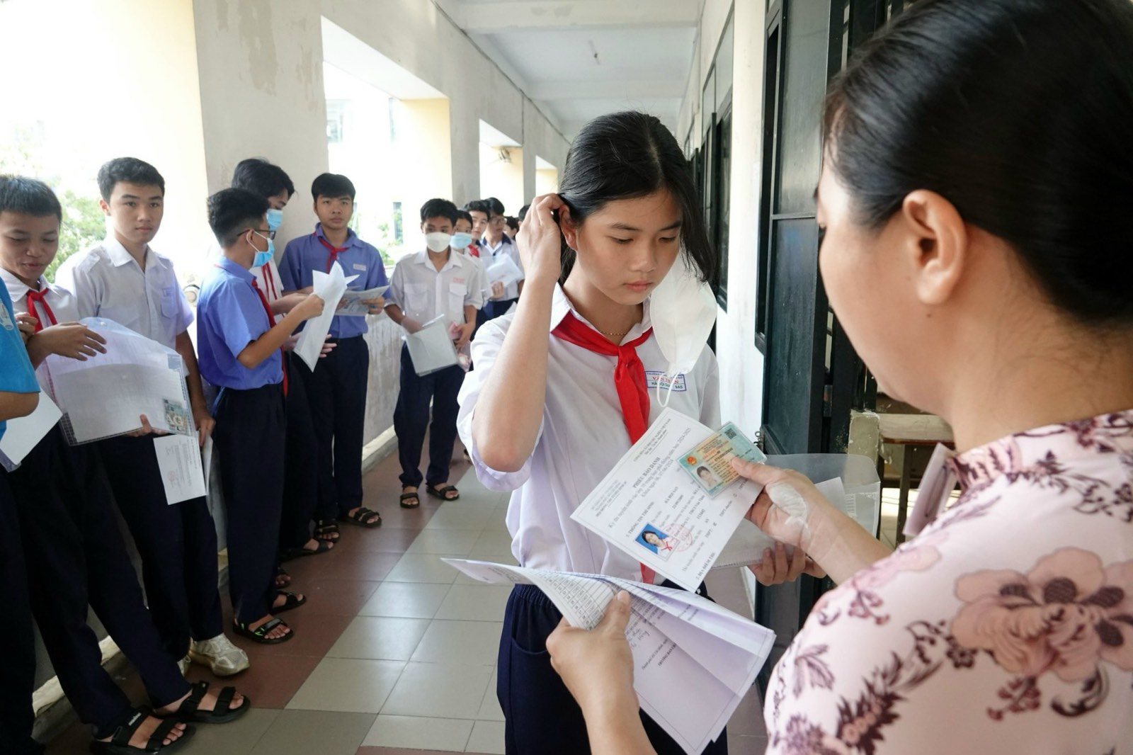 Kỳ thi lớp 10 TP.HCM sẽ ưu tiên ngoại ngữ là môn thi thứ 3- Ảnh 1. Kỳ thi lớp 10 TP.HCM sẽ ưu tiên ngoại ngữ là môn thi thứ 3- Ảnh 1.
