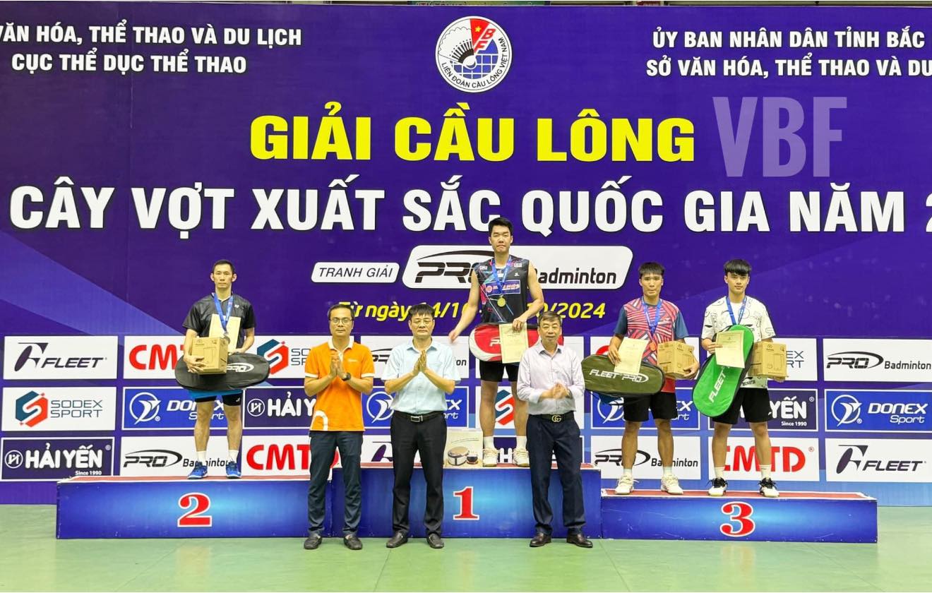 Lê Đức Phát nén đau 'trả món nợ' cho Tiến Minh, giành HCV thứ hai sau Olympic- Ảnh 1. Lê Đức Phát nén đau 'trả món nợ' cho Tiến Minh, giành HCV thứ hai sau Olympic- Ảnh 1.
