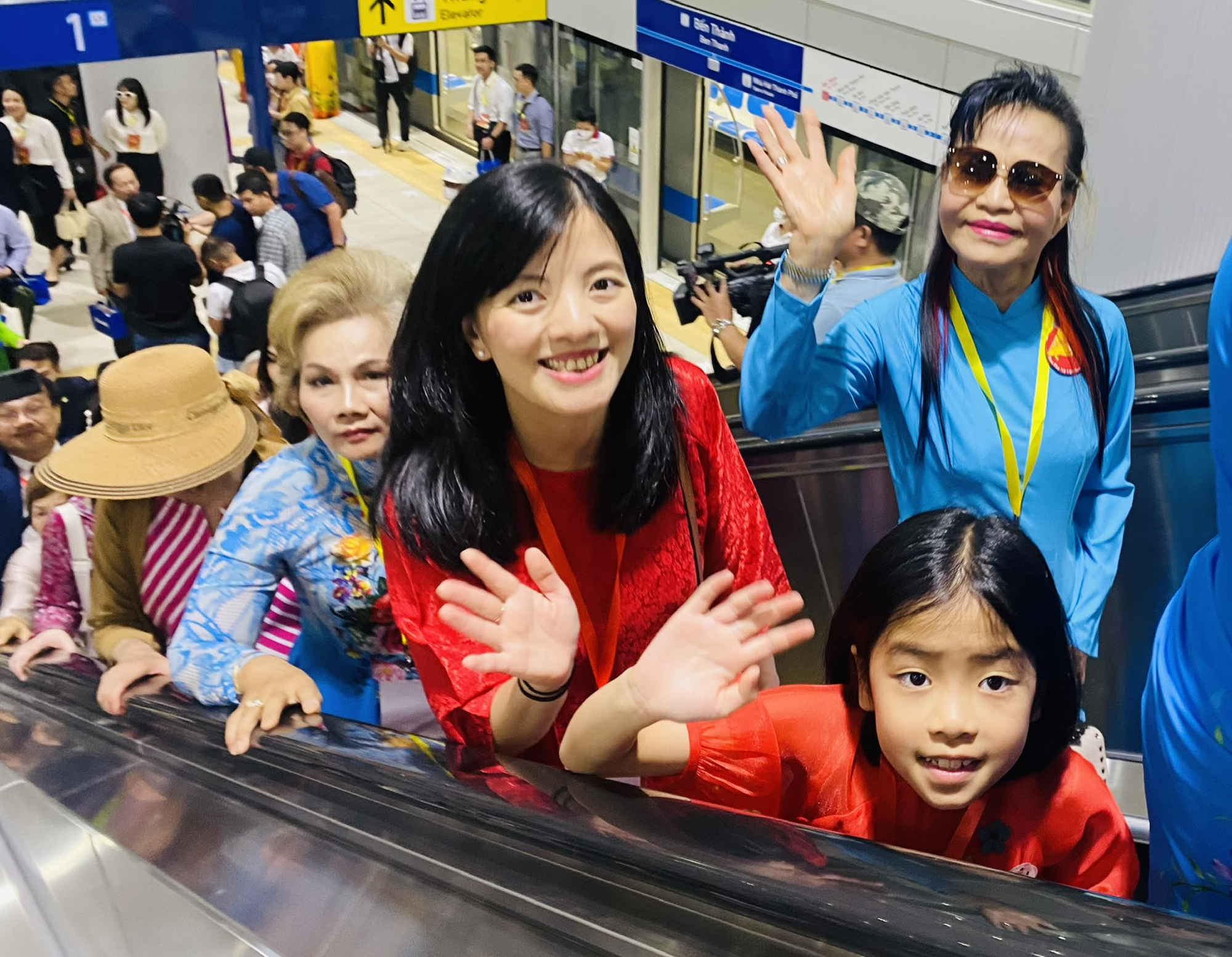TP.HCM: Mong đợi từng ngày metro số 1 vận hành- Ảnh 1. TP.HCM: Mong đợi từng ngày metro số 1 vận hành- Ảnh 1.