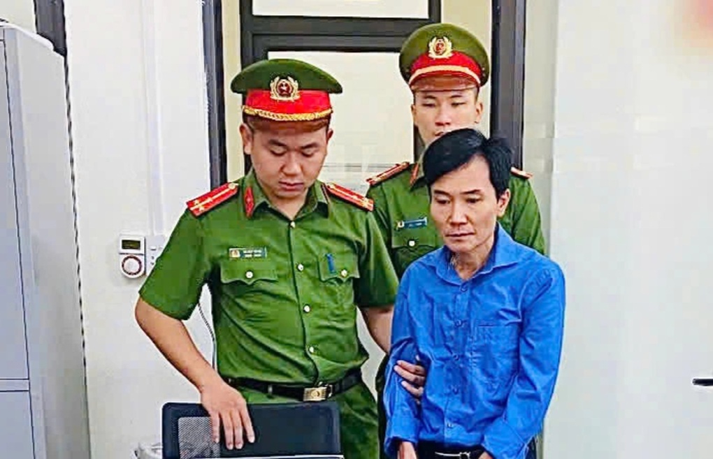 Một công chức địa chính xã ở Lào Cai bị bắt vì chiếm đoạt tiền - 1 Một công chức địa chính xã ở Lào Cai bị bắt vì chiếm đoạt tiền - 1
