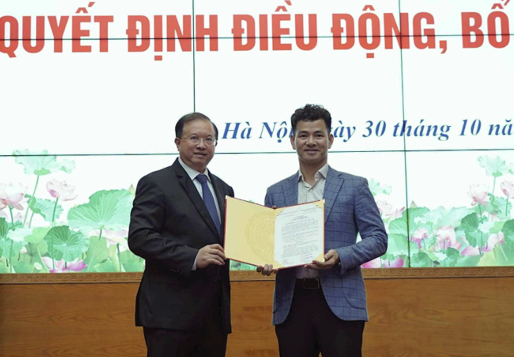 NSND Xuân Bắc làm Cục trưởng Cục Nghệ thuật biểu diễn- Ảnh 1. NSND Xuân Bắc làm Cục trưởng Cục Nghệ thuật biểu diễn- Ảnh 1.