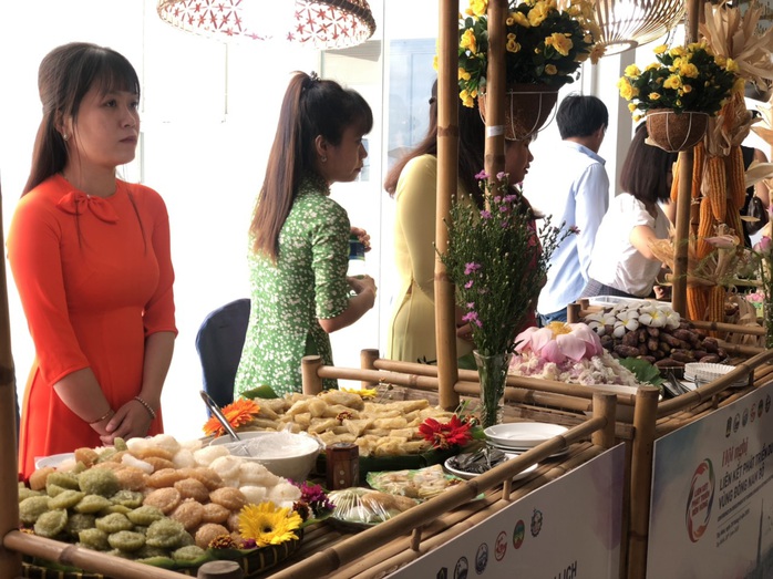 Ngon mắt, đã thèm với hàng chục món ngon của miền Đông Nam Bộ - Ảnh 2. Ngon mắt, đã thèm với hàng chục món ngon của miền Đông Nam Bộ - Ảnh 2.