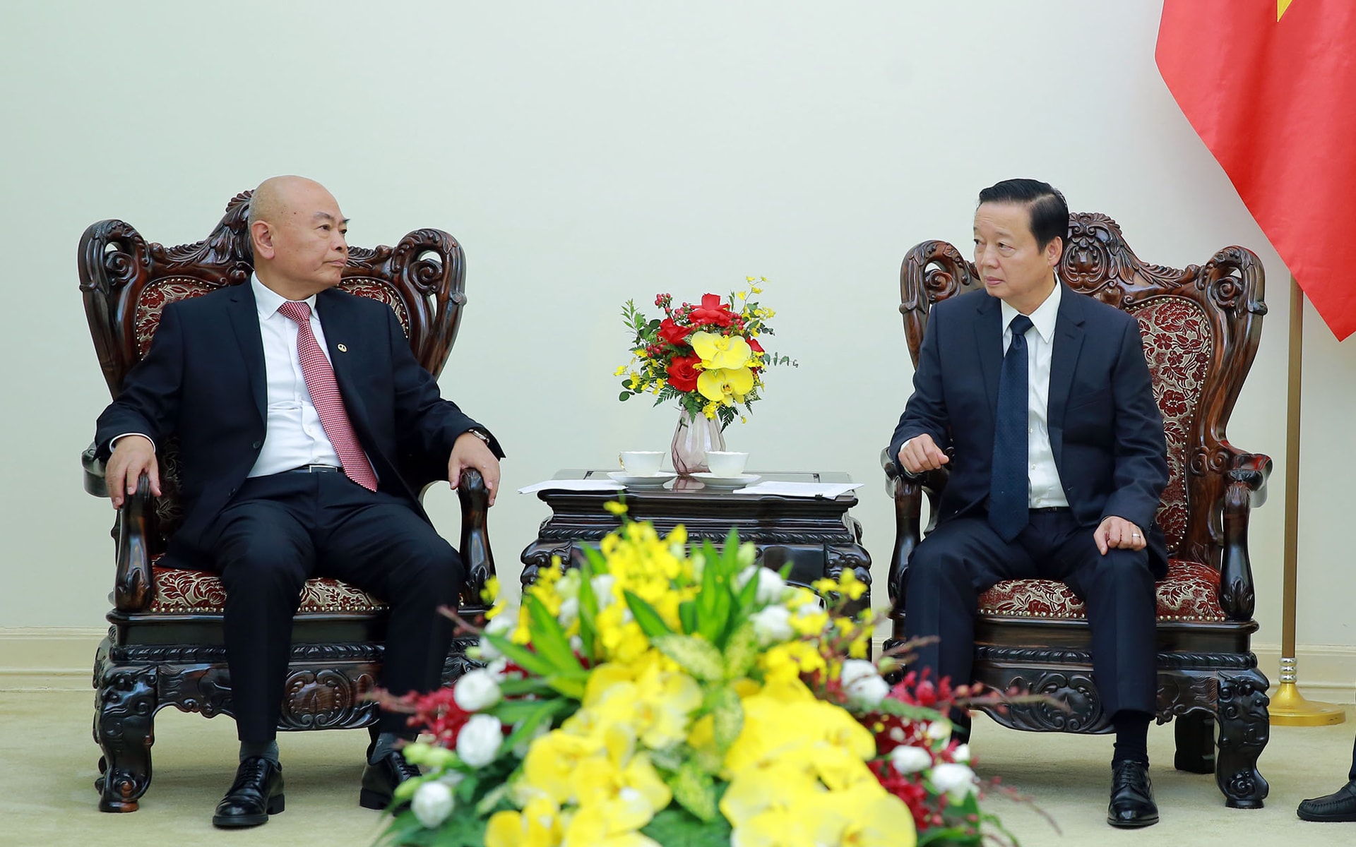 Phó Thủ tướng Trần Hồng Hà tiếp lãnh đạo Tập đoàn Đường sắt Trung Quốc- Ảnh 1. Phó Thủ tướng Trần Hồng Hà tiếp lãnh đạo Tập đoàn Đường sắt Trung Quốc- Ảnh 1.