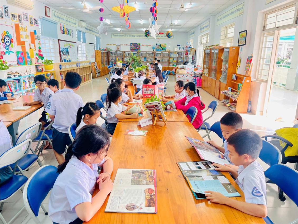 Quận 7,TP.HCM đề nghị thanh tra giám sát 26 khoản thu trong trường học- Ảnh 1. Quận 7,TP.HCM đề nghị thanh tra giám sát 26 khoản thu trong trường học- Ảnh 1.