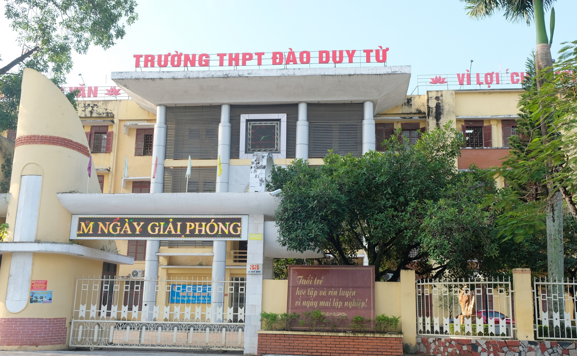 Vụ học sinh THPT vừa trúng tuyển đã chuyển trường: Sở GD-ĐT Thanh Hóa lên tiếng- Ảnh 1. Vụ học sinh THPT vừa trúng tuyển đã chuyển trường: Sở GD-ĐT Thanh Hóa lên tiếng- Ảnh 1.