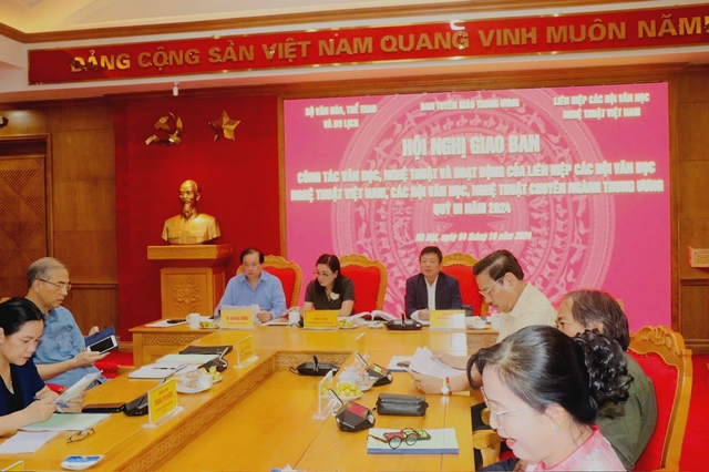 Tăng cường quảng bá, sáng tác các tác phẩm văn học nghệ thuật hướng tới Đại hội XIV của Đảng - Ảnh 1. Tăng cường quảng bá, sáng tác các tác phẩm văn học nghệ thuật hướng tới Đại hội XIV của Đảng - Ảnh 1.