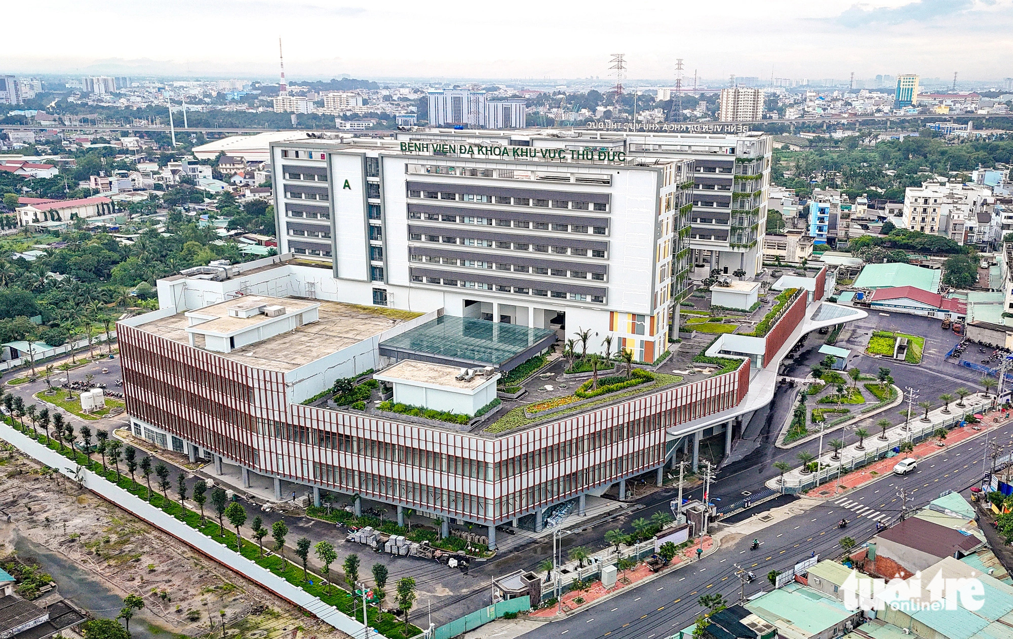 Tăng tốc hoàn thiện 3 bệnh viện ngàn tỉ ở TP.HCM - Ảnh 1. Tăng tốc hoàn thiện 3 bệnh viện ngàn tỉ ở TP.HCM - Ảnh 1.