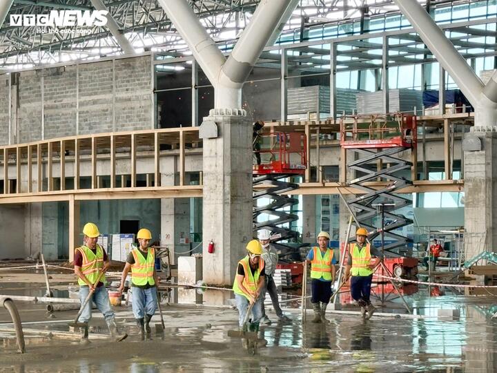 Dự án xây dựng Nhà ga hành khách T3 - sân bay Tân Sơn Nhất có tổng mức đầu tư 10.990 tỷ đồng.