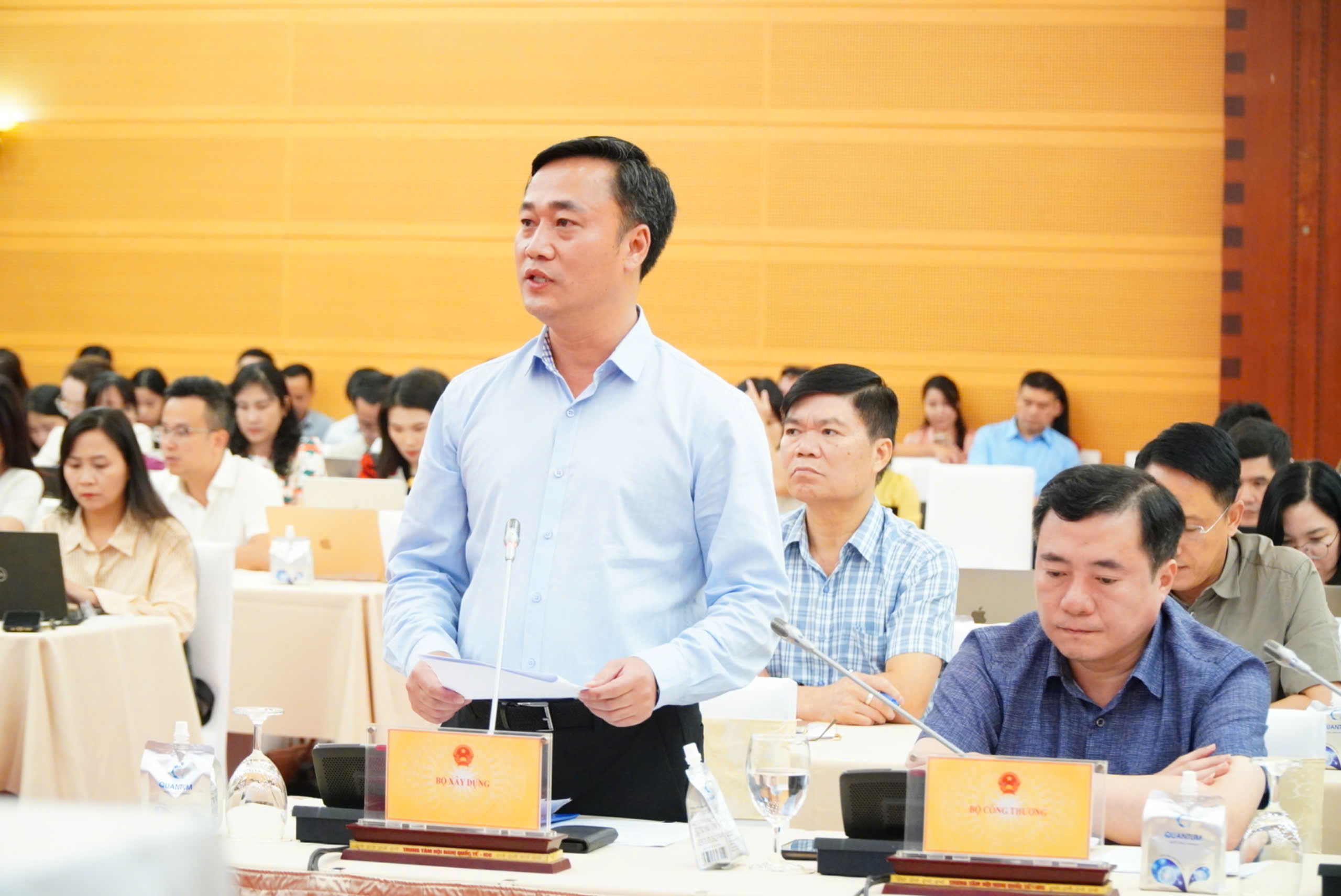 Thứ trưởng Bộ Xây dựng lý giải 3 nguyên nhân khiến giá nhà tăng cao đột biến- Ảnh 1. Thứ trưởng Bộ Xây dựng lý giải 3 nguyên nhân khiến giá nhà tăng cao đột biến- Ảnh 1.