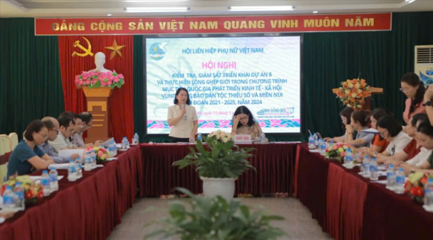 Đoàn kiểm tra, giám sát của Trung ương Hội Liên hiệp Phụ nữ Việt Nam làm việc tại Lạng Sơn Đoàn kiểm tra, giám sát của Trung ương Hội Liên hiệp Phụ nữ Việt Nam làm việc tại Lạng Sơn