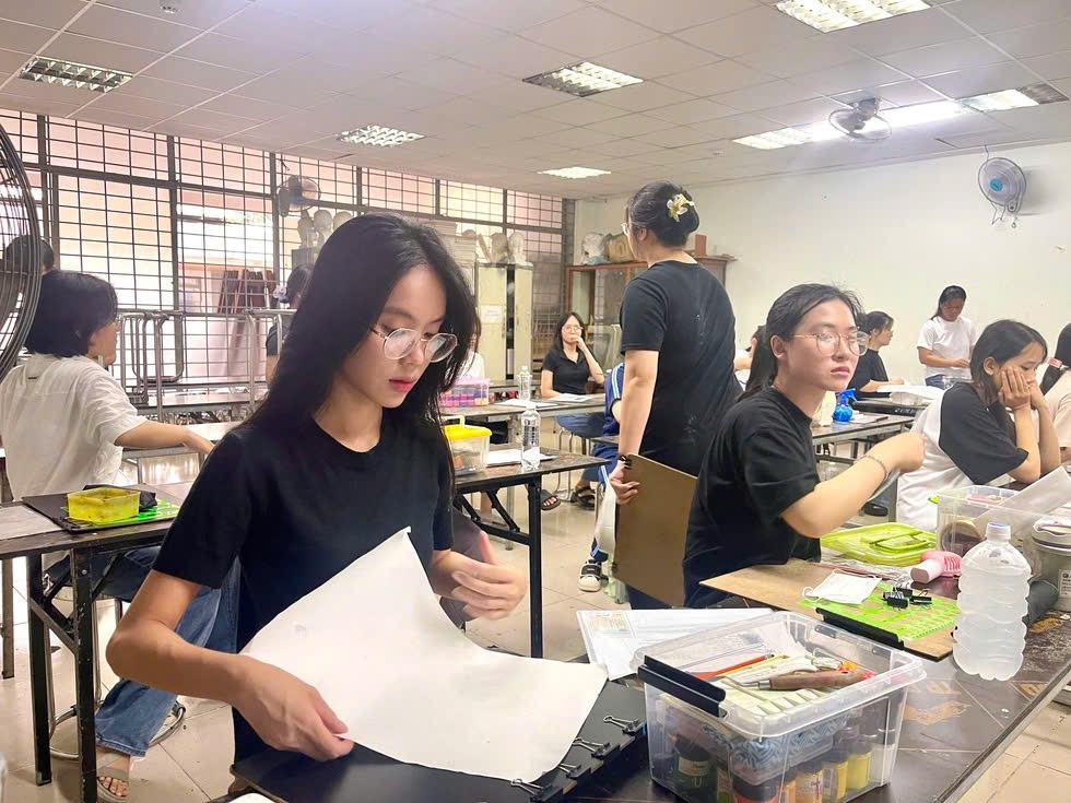 Tuyển sinh năm 2025: Tổ hợp môn các ngành năng khiếu có thay đổi?- Ảnh 1. Tuyển sinh năm 2025: Tổ hợp môn các ngành năng khiếu có thay đổi?- Ảnh 1.