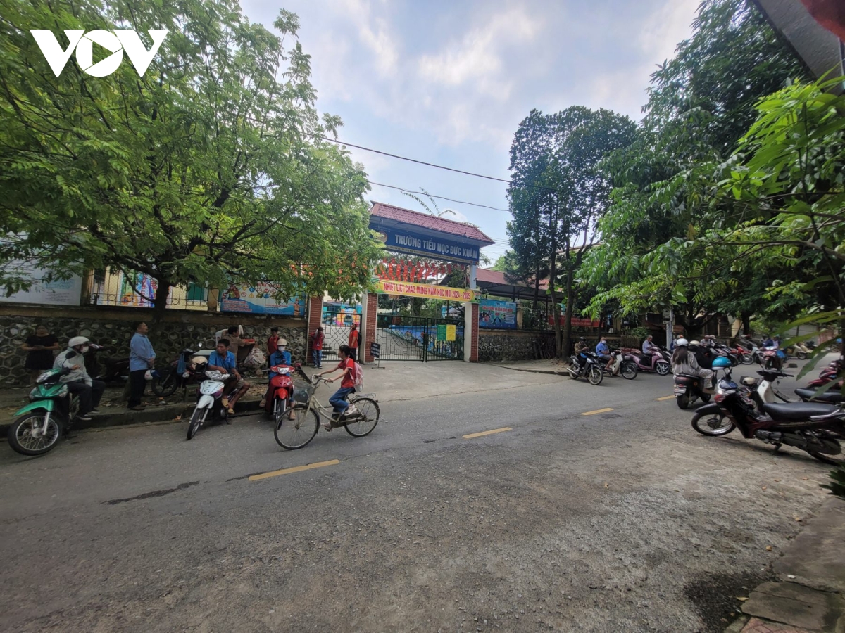 trường học ở bắc kạn loay hoay tổ chức ăn bán trú cho học sinh hình ảnh 1 truong hoc o bac kan loay hoay to chuc an ban tru cho hoc sinh hinh anh 1