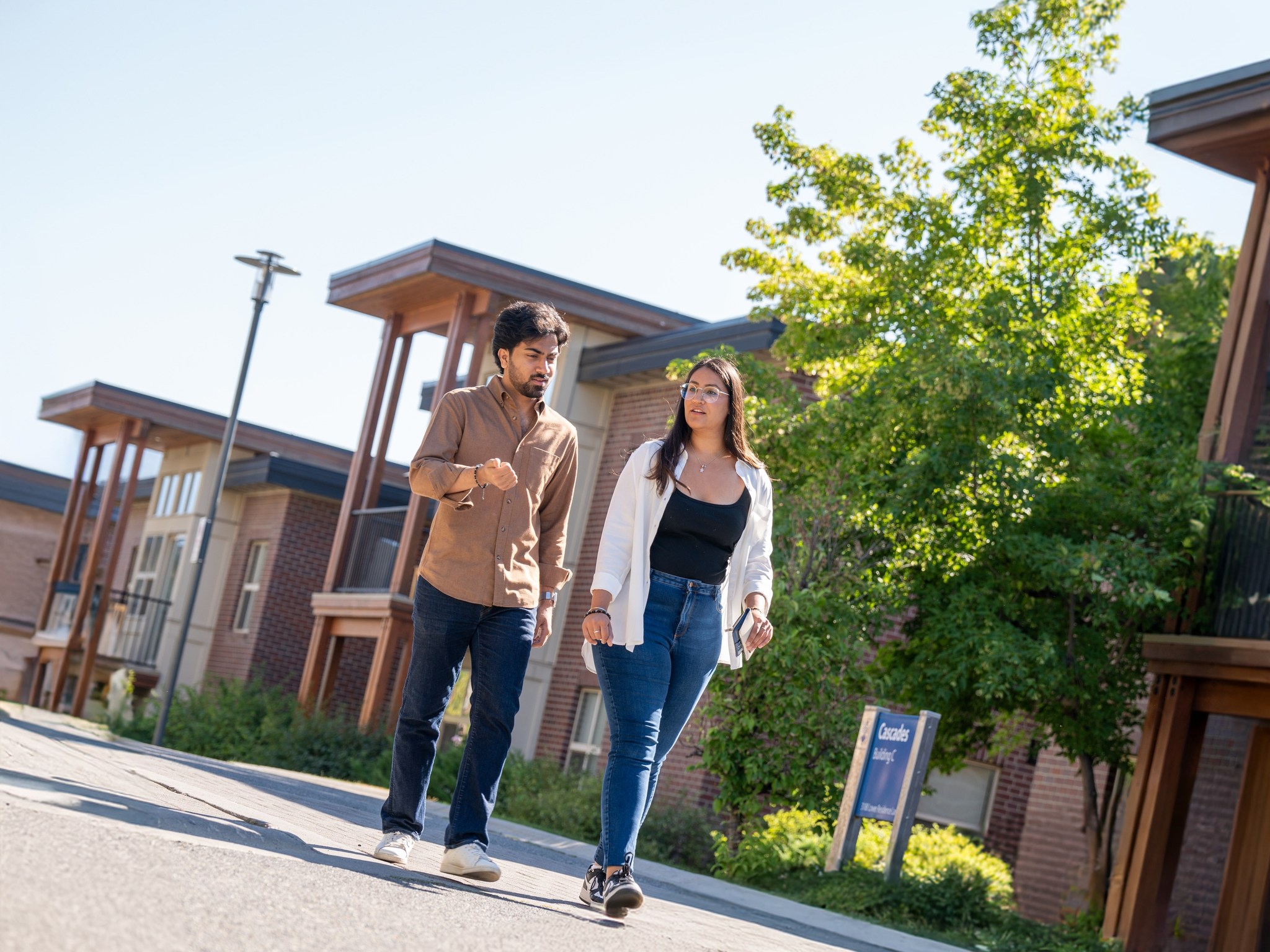 Từ tháng 11, Canada siết quy định cho phép du học sinh ở lại làm việc- Ảnh 1. Từ tháng 11, Canada siết quy định cho phép du học sinh ở lại làm việc- Ảnh 1.