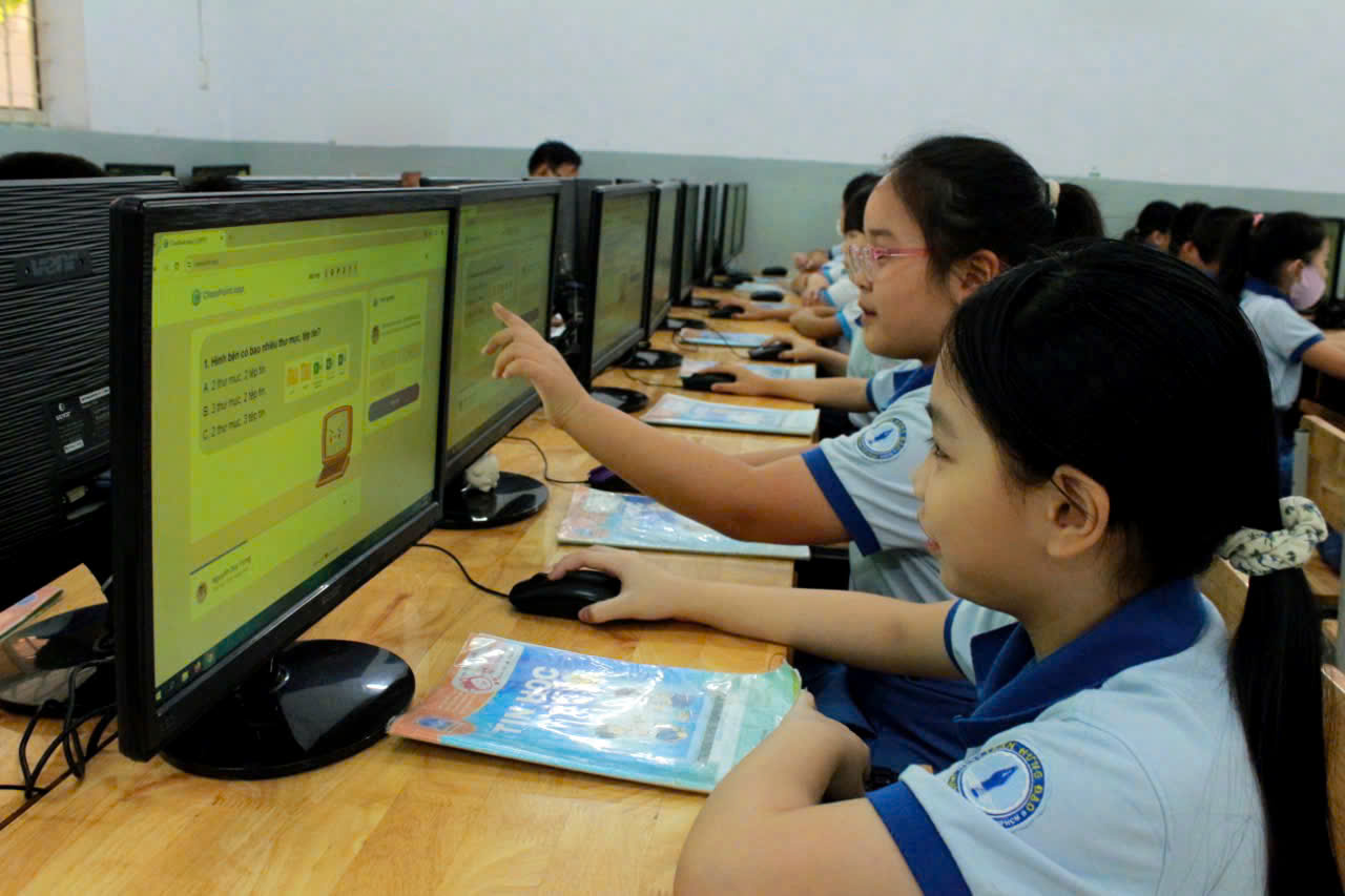 UBND TP.HCM công bố bộ tiêu chuẩn trường học số- Ảnh 1. UBND TP.HCM công bố bộ tiêu chuẩn trường học số- Ảnh 1.