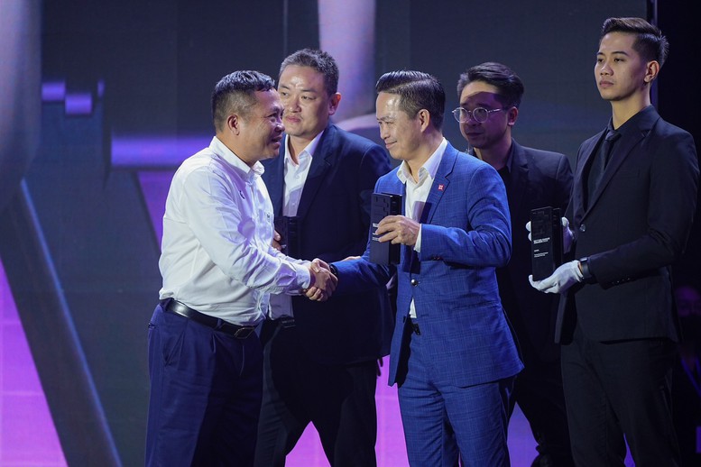 Better Choice Awards 2024: Vinh danh các thương hiệu và sản phẩm dẫn dắt xu thế tiêu dùng mới- Ảnh 4. Better Choice Awards 2024: Vinh danh các thương hiệu và sản phẩm dẫn dắt xu thế tiêu dùng mới- Ảnh 4.
