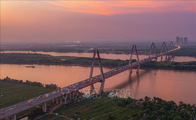 Cầu Nhật Tân - biểu tượng độc đáo của Thủ đô Hà Nội Cầu Nhật Tân - biểu tượng độc đáo của Thủ đô Hà Nội