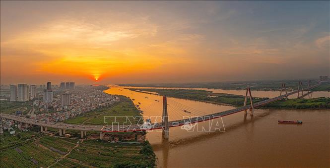 Cầu Nhật Tân - biểu tượng độc đáo của Thủ đô Hà Nội Cầu Nhật Tân - biểu tượng độc đáo của Thủ đô Hà Nội