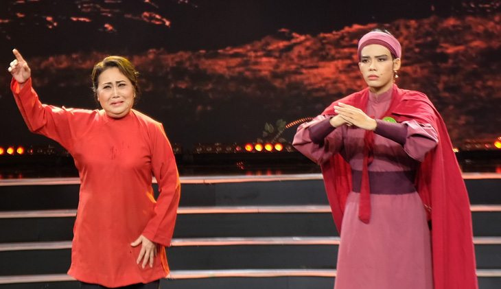Khán giả - Vietnam.vn'nín thở' với Lê Hoàng Nghi đêm chung kết Chuông vàng vọng cổ Khán giả 'nín thở' với Lê Hoàng Nghi đêm chung kết Chuông vàng vọng cổ