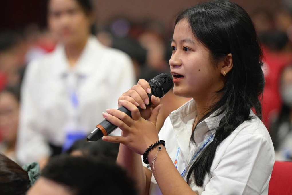 Nữ kỹ sư gốc Việt lừng danh và 3 điều kiện có một không hai tại tập đoàn Mỹ Nữ kỹ sư gốc Việt lừng danh và 3 điều kiện có một không hai tại tập đoàn Mỹ