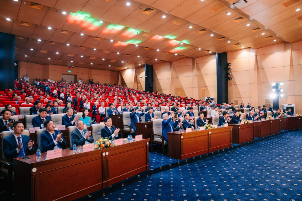 TKV: Hành trình 30 năm để trở thành Tập đoàn kinh tế Nhà nước lớn mạnh TKV: Hành trình 30 năm để trở thành Tập đoàn kinh tế Nhà nước lớn mạnh