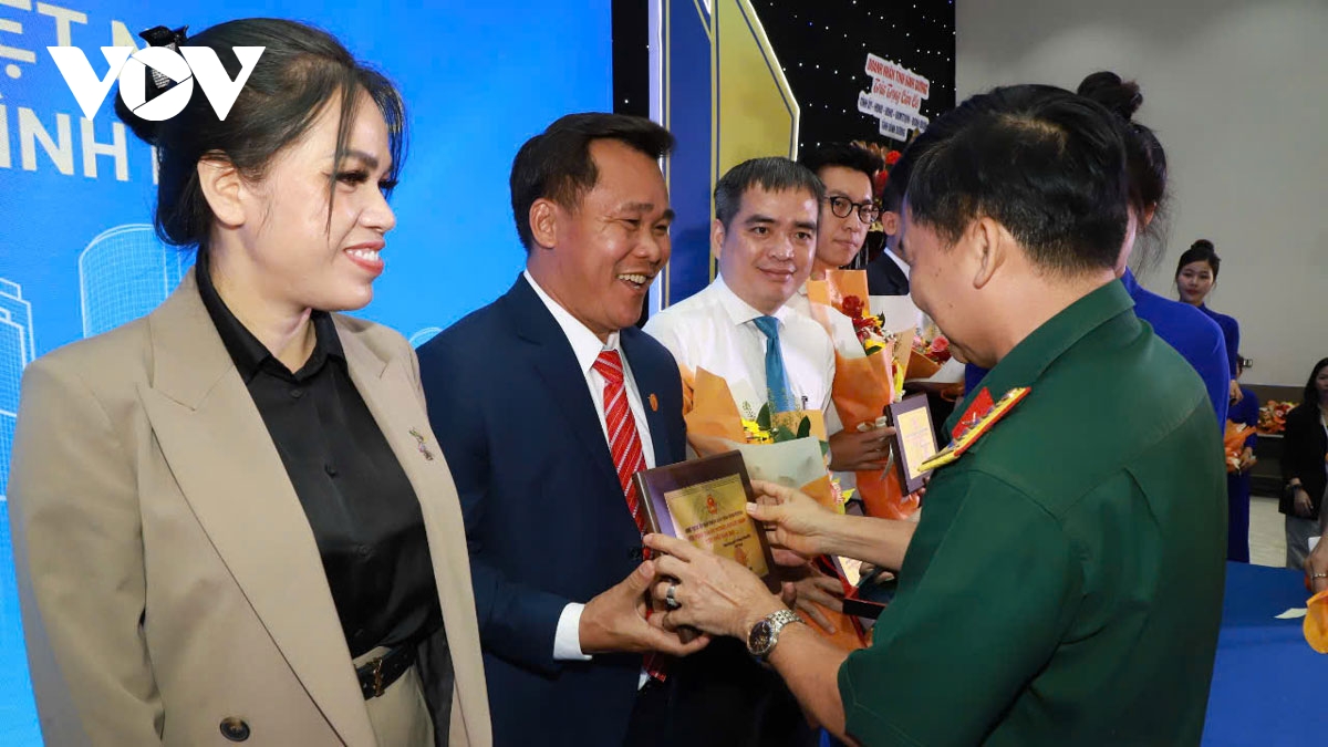 luật Đất đai mới sẽ giúp xã hội hóa giáo dục ở bình dương nở hoa hình ảnh 4 luat Dat dai moi se giup xa hoi hoa giao duc o binh duong no hoa hinh anh 4