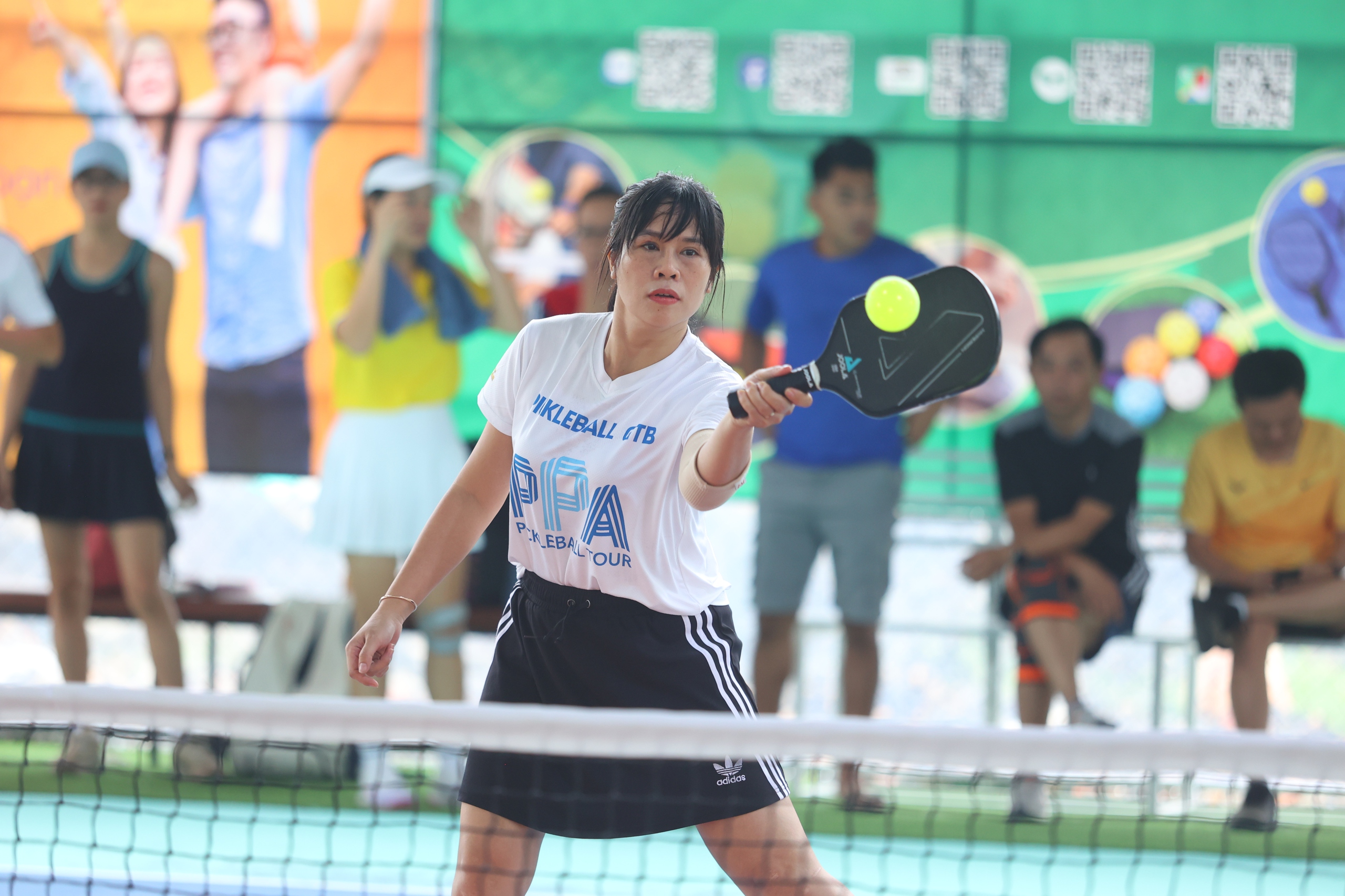 Giải pickleball Báo Thanh Niên và những người bạn đồng hành: Gây quỹ cho Cùng con đi tiếp cuộc đời- Ảnh 10. Giải pickleball Báo Thanh Niên và những người bạn đồng hành: Gây quỹ cho Cùng con đi tiếp cuộc đời- Ảnh 10.