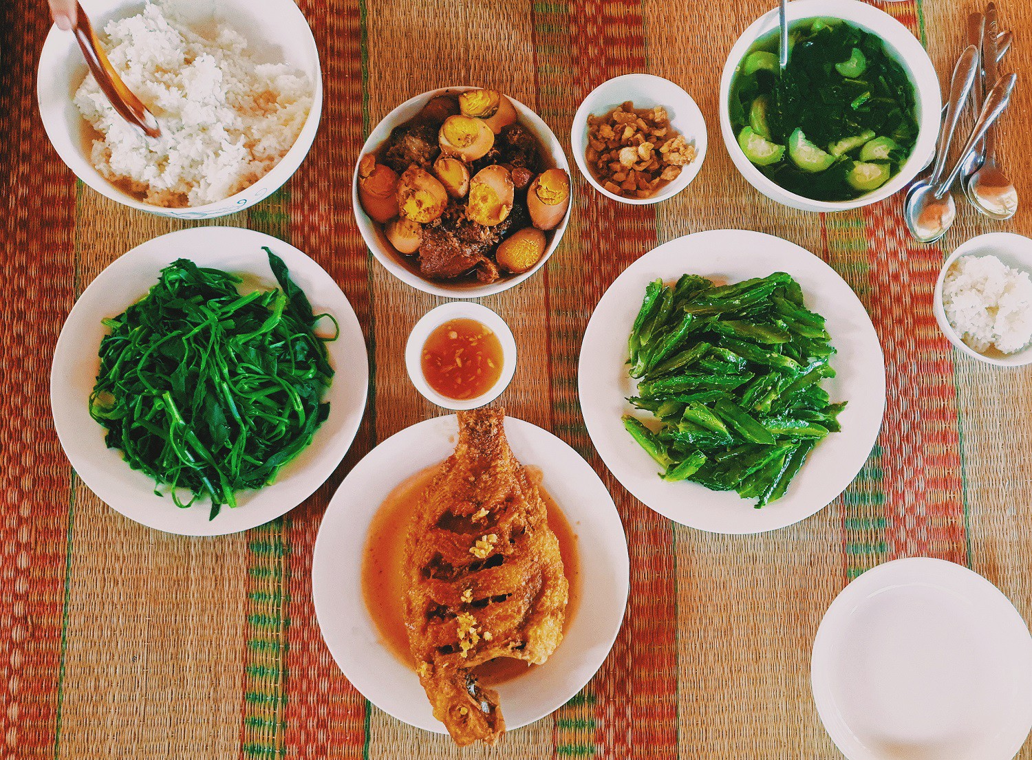 Về nhà Bà Đất, ăn cơm cháy nồi gang - Ảnh 6. Về nhà Bà Đất, ăn cơm cháy nồi gang - Ảnh 6.