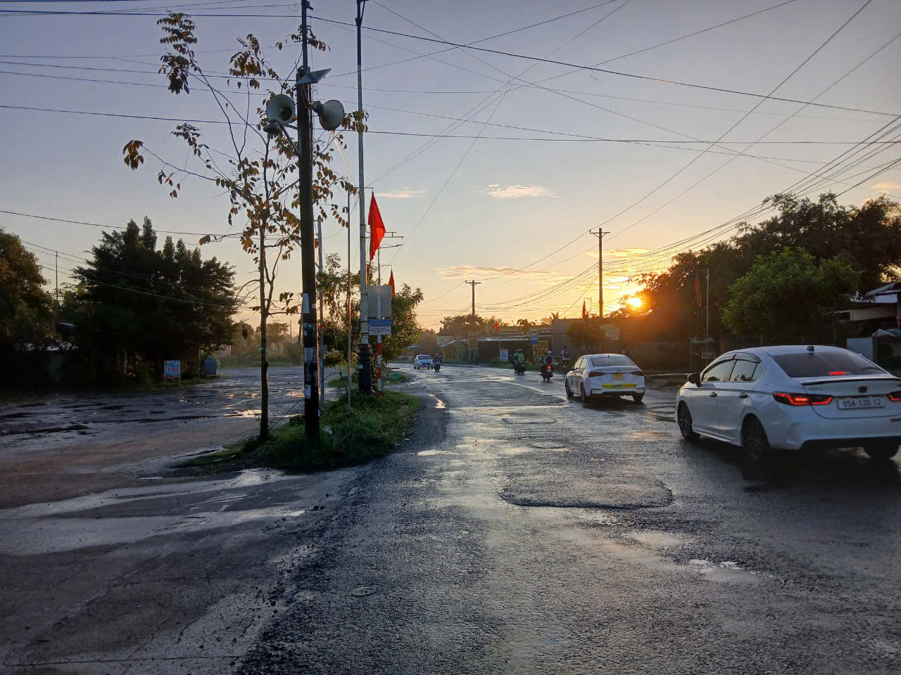 Cần Thơ: Một đoạn đường Nguyễn Văn Cừ nối dài sẽ được mở rộng- Ảnh 2. Cần Thơ: Một đoạn đường Nguyễn Văn Cừ nối dài sẽ được mở rộng- Ảnh 2.