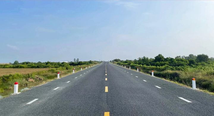 Tuyến tránh Quốc lộ 1 qua Cà Mau. (Ảnh: Gia Minh)