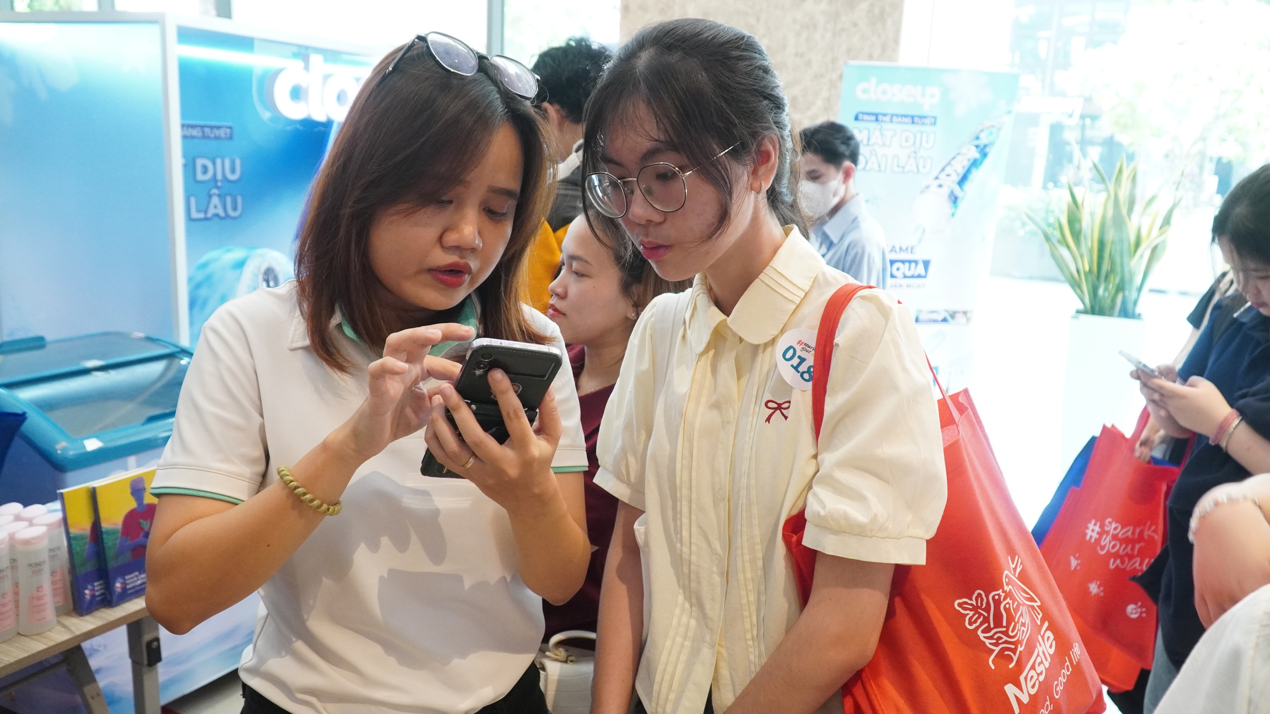 Rút ngắn khoảng cách giữa lãnh đạo doanh nghiệp và ứng viên GenZ - Ảnh 3. Rút ngắn khoảng cách giữa lãnh đạo doanh nghiệp và ứng viên GenZ - Ảnh 3.