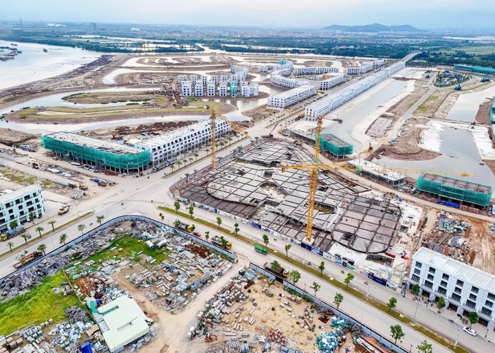 Vinhomes vẫn là "ông lớn" đầu ngành với doanh thu và lợi nhuận dẫn đầu thị trường. (Ảnh: Micc)