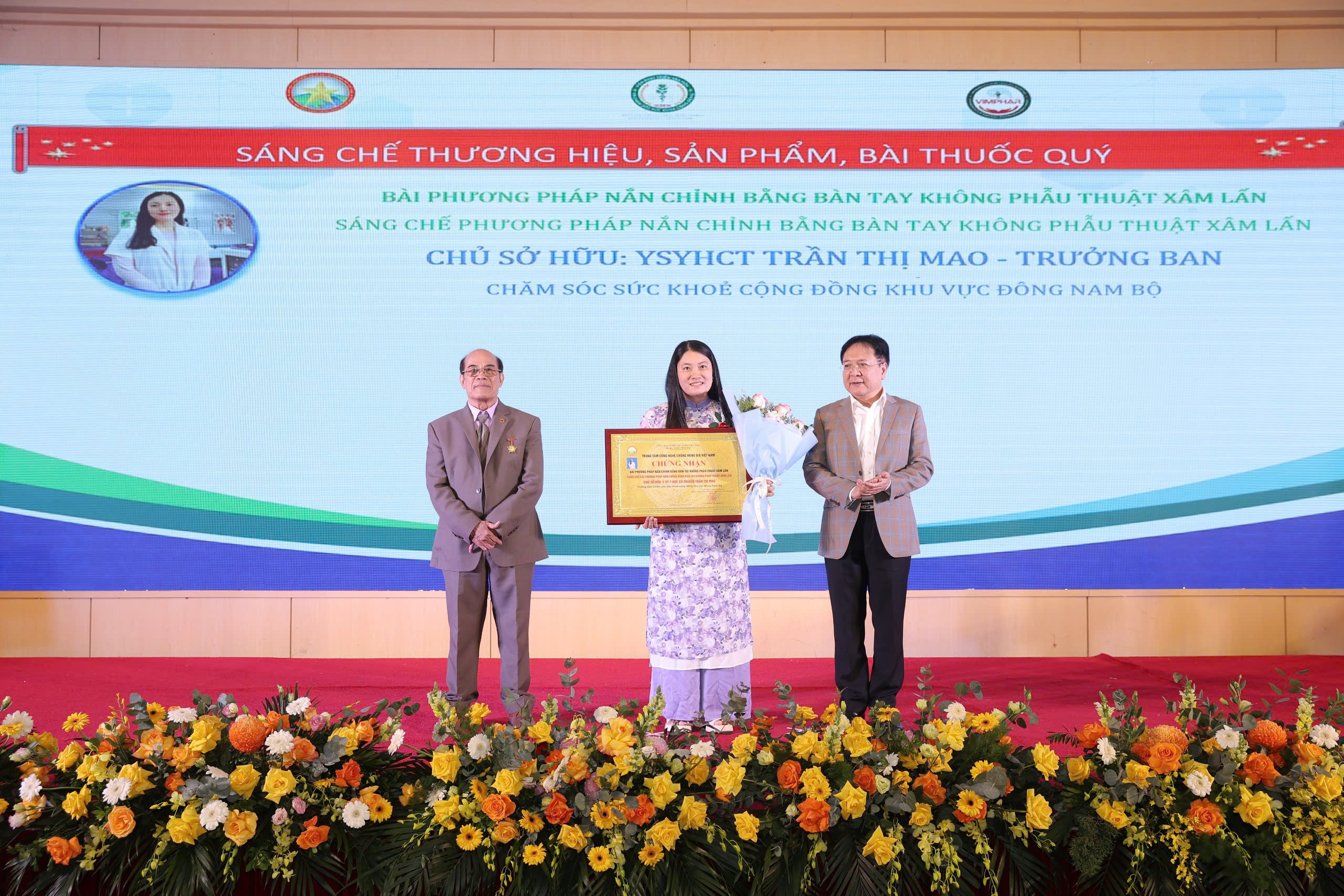 Từng bước hiện đại hóa y học cổ truyền trong tương lai- Ảnh 2. Từng bước hiện đại hóa y học cổ truyền trong tương lai- Ảnh 2.