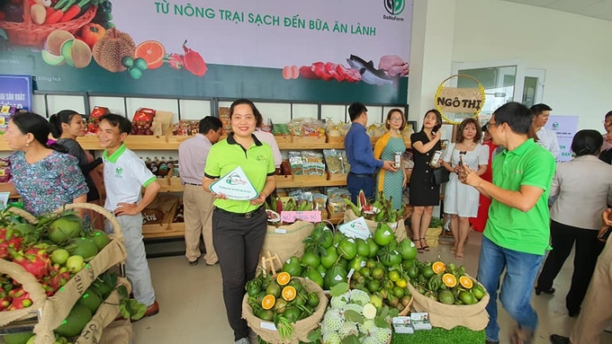 120812728_3658248787527061_310688375683738213_n-181209_891.jpg Các sản phẩm nông nghiệp hữu cơ Đồng Nai từng bước có chỗ đứng trên thị trường. Ảnh: Trần Trung.
