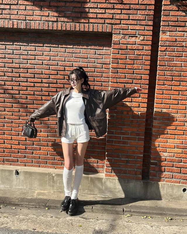 Năng động và trẻ trung với quần shorts cá tính- Ảnh 5. Năng động và trẻ trung với quần shorts cá tính- Ảnh 5.