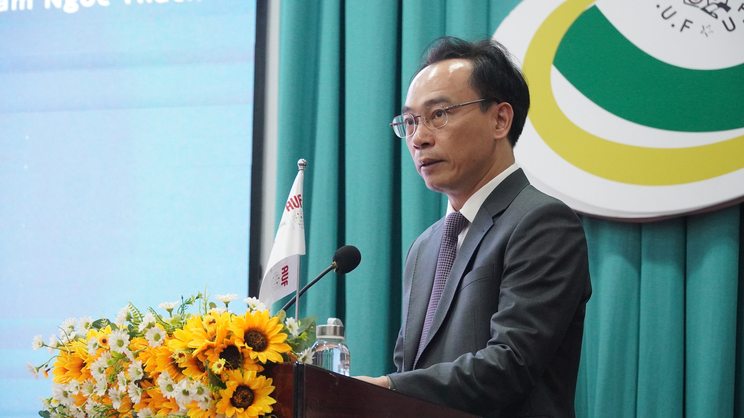 Đẩy mạnh ứng dụng AI trong quản trị đại học- Ảnh 3. Đẩy mạnh ứng dụng AI trong quản trị đại học- Ảnh 3.