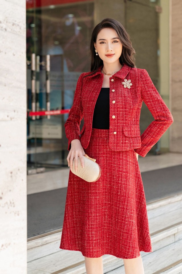 Bí quyết để trở nên thời thượng với váy dạ- Ảnh 6. Bí quyết để trở nên thời thượng với váy dạ- Ảnh 6.