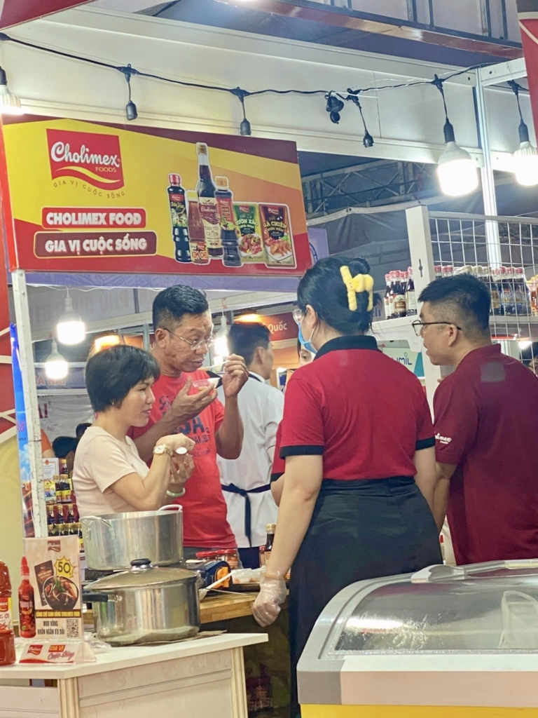 Trao chứng nhận kiểm định chất lượng cho các trường đại học thành viên ĐHQG-HCM - Vietnam.vn