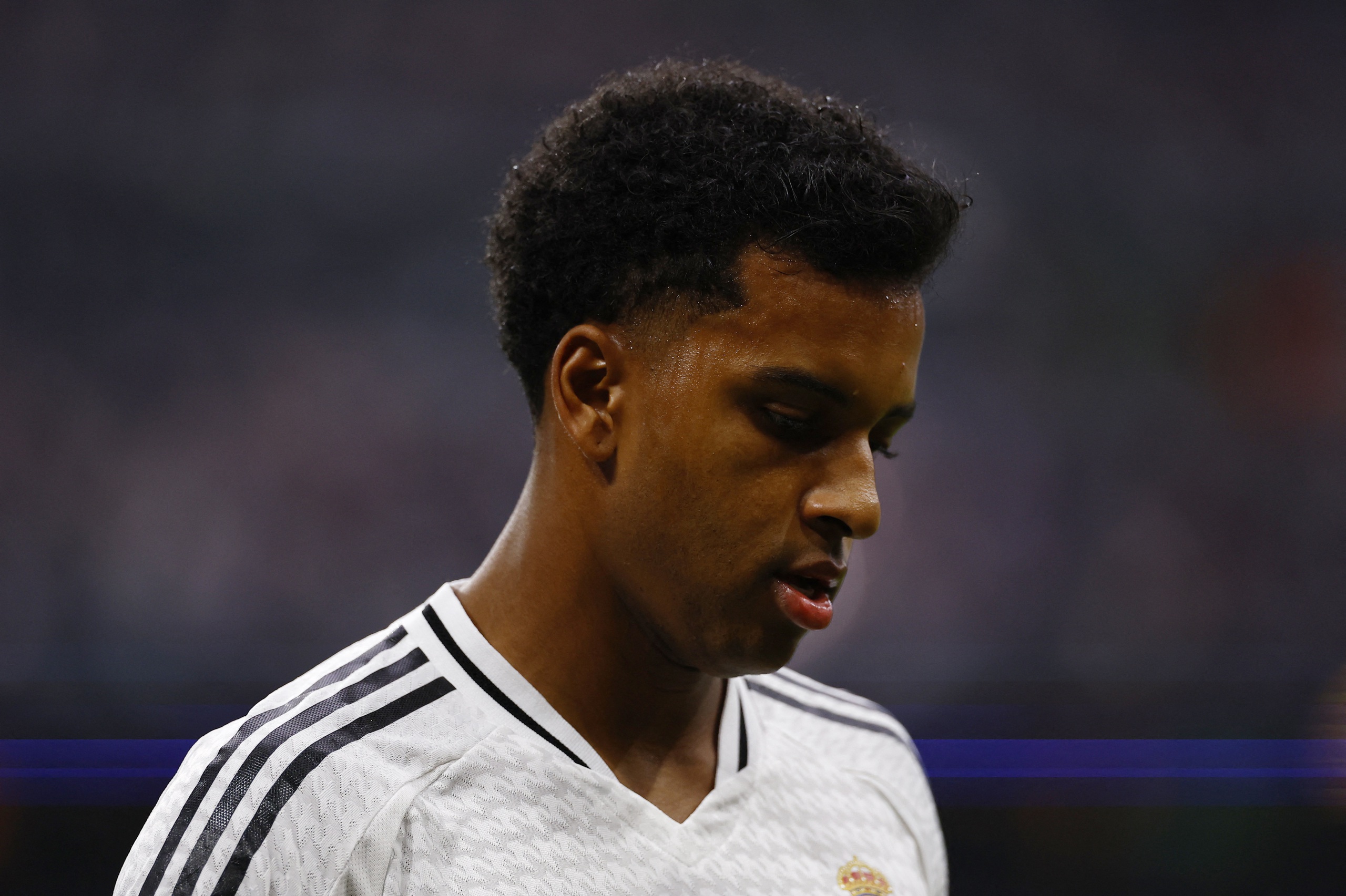 Real Madrid gặp ác mộng dù thắng Osasuna: Thêm 3 ca chấn thương, mâu thuẫn nội bộ trầm trọng- Ảnh 6. Real Madrid gặp ác mộng dù thắng Osasuna: Thêm 3 ca chấn thương, mâu thuẫn nội bộ trầm trọng- Ảnh 6.