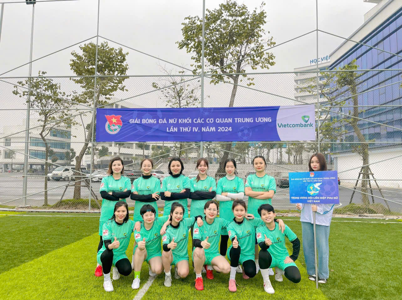 Nữ sinh duy nhất trong thôn được học đại học chia sẻ về hành trình “hoàn thiện bản thân”- Ảnh 4. Nữ sinh duy nhất trong thôn được học đại học chia sẻ về hành trình “hoàn thiện bản thân”- Ảnh 4.