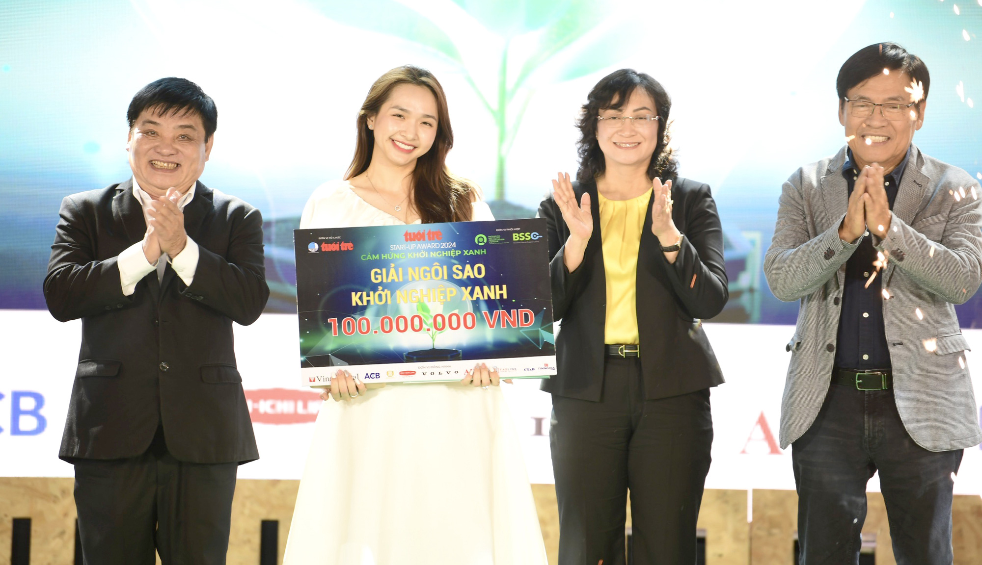 Kỳ vọng cuộc sống thêm xanh cho người Việt - Ảnh 2. Kỳ vọng cuộc sống thêm xanh cho người Việt - Ảnh 2.