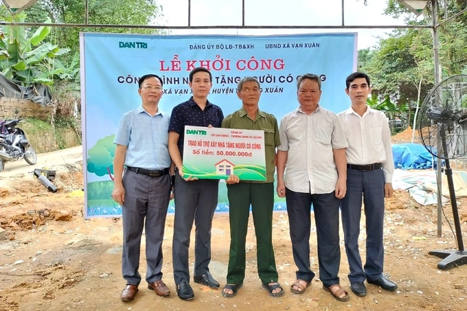 Quyết tâm năm 2025 hoàn thành 3 nhiệm vụ xóa nhà tạm, nhà dột nát - 2 Quyết tâm năm 2025 hoàn thành 3 nhiệm vụ xóa nhà tạm, nhà dột nát - 2