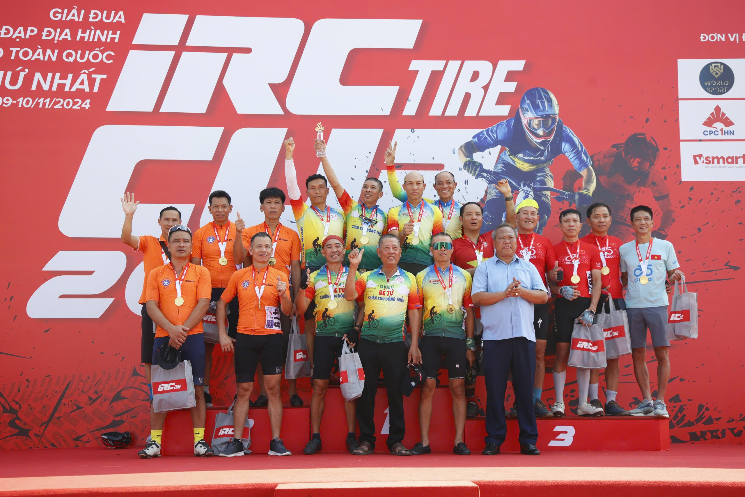 Tìm ra nhà vô địch giải đua xe đạp địa hình IRCtire Cup- Ảnh 7. Tìm ra nhà vô địch giải đua xe đạp địa hình IRCtire Cup- Ảnh 7.