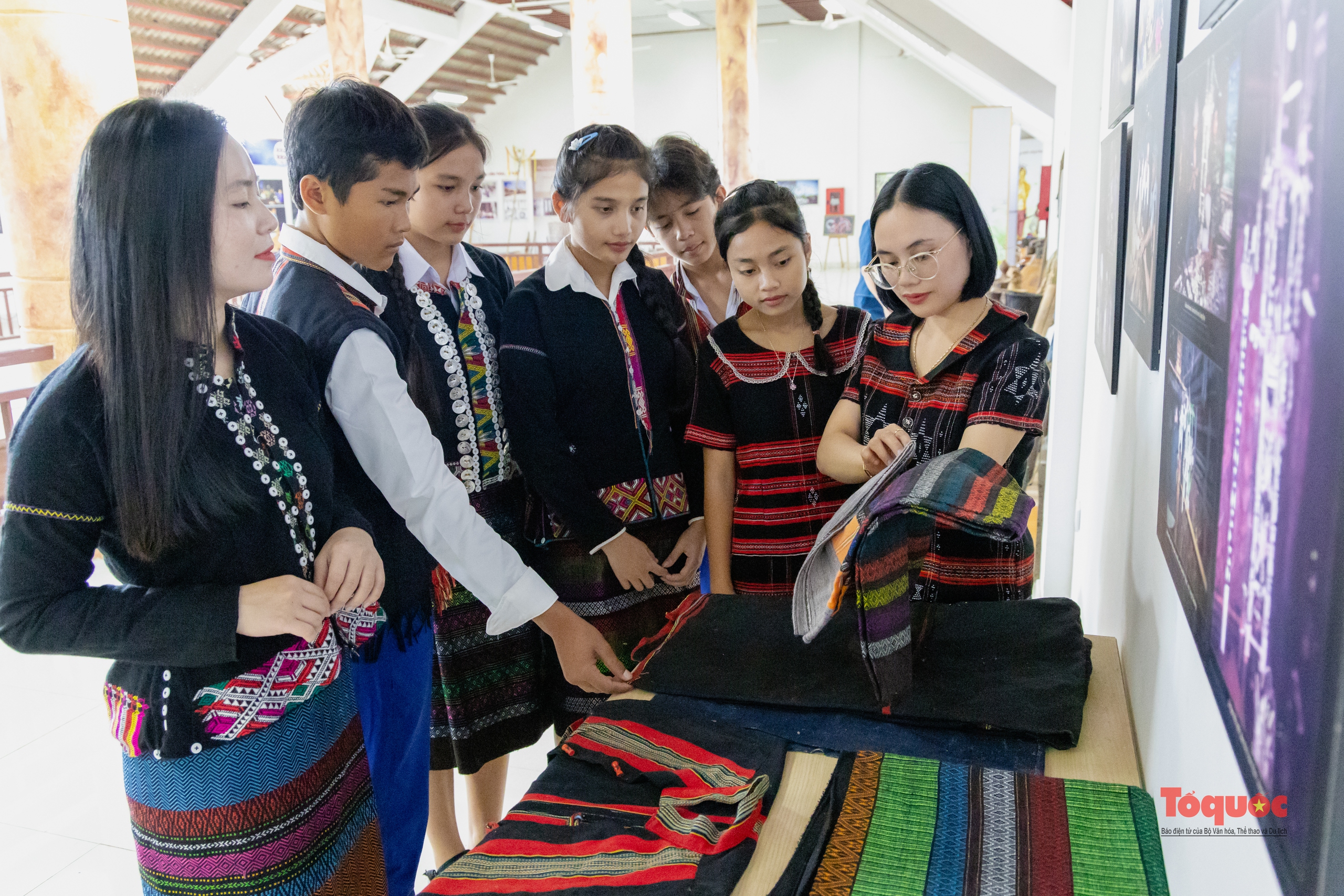 Trải nghiệm ý nghĩa của học sinh đồng bào dân tộc Bru - Vân Kiều - Ảnh 9. Trải nghiệm ý nghĩa của học sinh đồng bào dân tộc Bru - Vân Kiều - Ảnh 9.