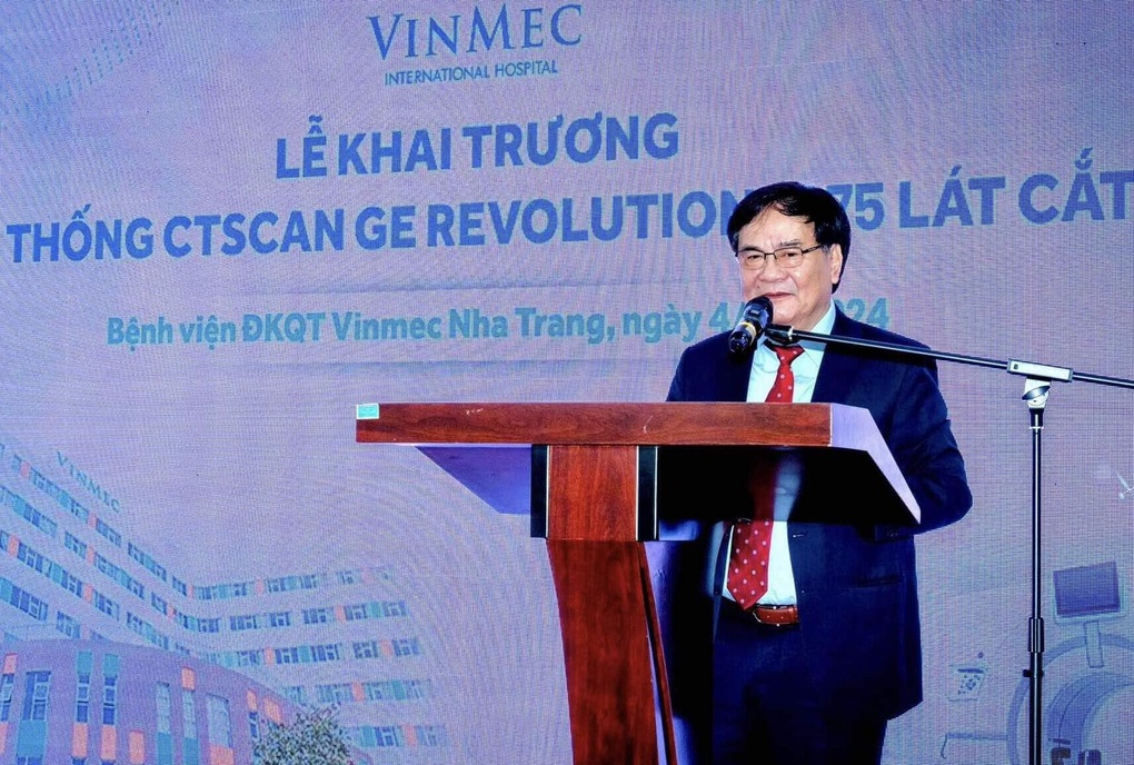 Vinmec có máy chụp CT 1975 lát cắt, phát hiện bất thường nhỏ nhất liên quan đến ung thư, đột quỵ - 3 Vinmec có máy chụp CT 1975 lát cắt, phát hiện bất thường nhỏ nhất liên quan đến ung thư, đột quỵ - 3