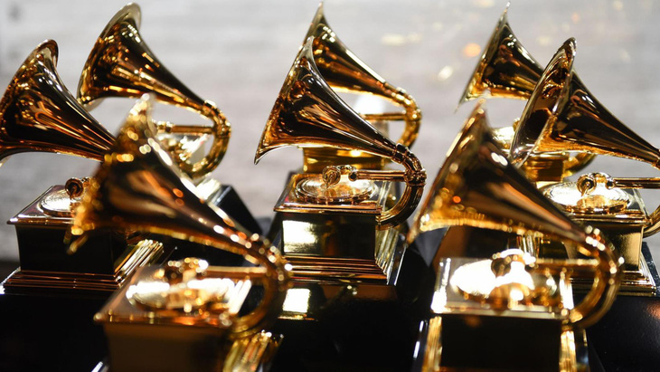 Grammy có là giấc mơ quá xa vời với K-pop? - Ảnh 2. Grammy có là giấc mơ quá xa vời với K-pop? - Ảnh 2.