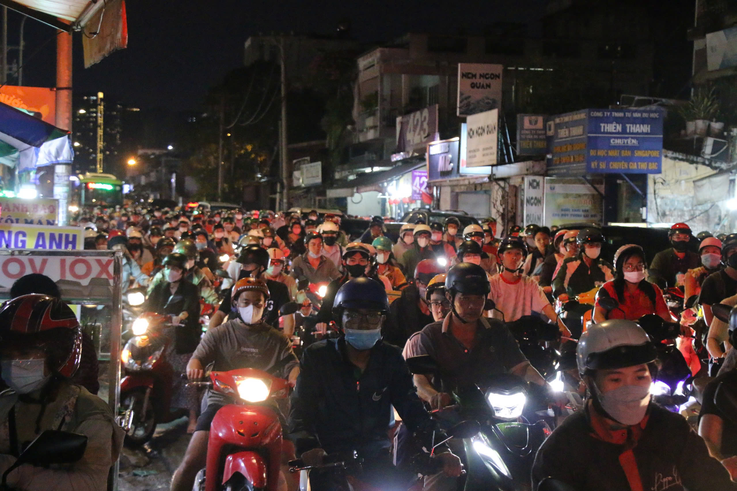 Nhà đầu tư bàn phương án làm 5 dự án BOT mở rộng các cửa ngõ TP.HCM- Ảnh 3. Nhà đầu tư bàn phương án làm 5 dự án BOT mở rộng các cửa ngõ TP.HCM- Ảnh 3.